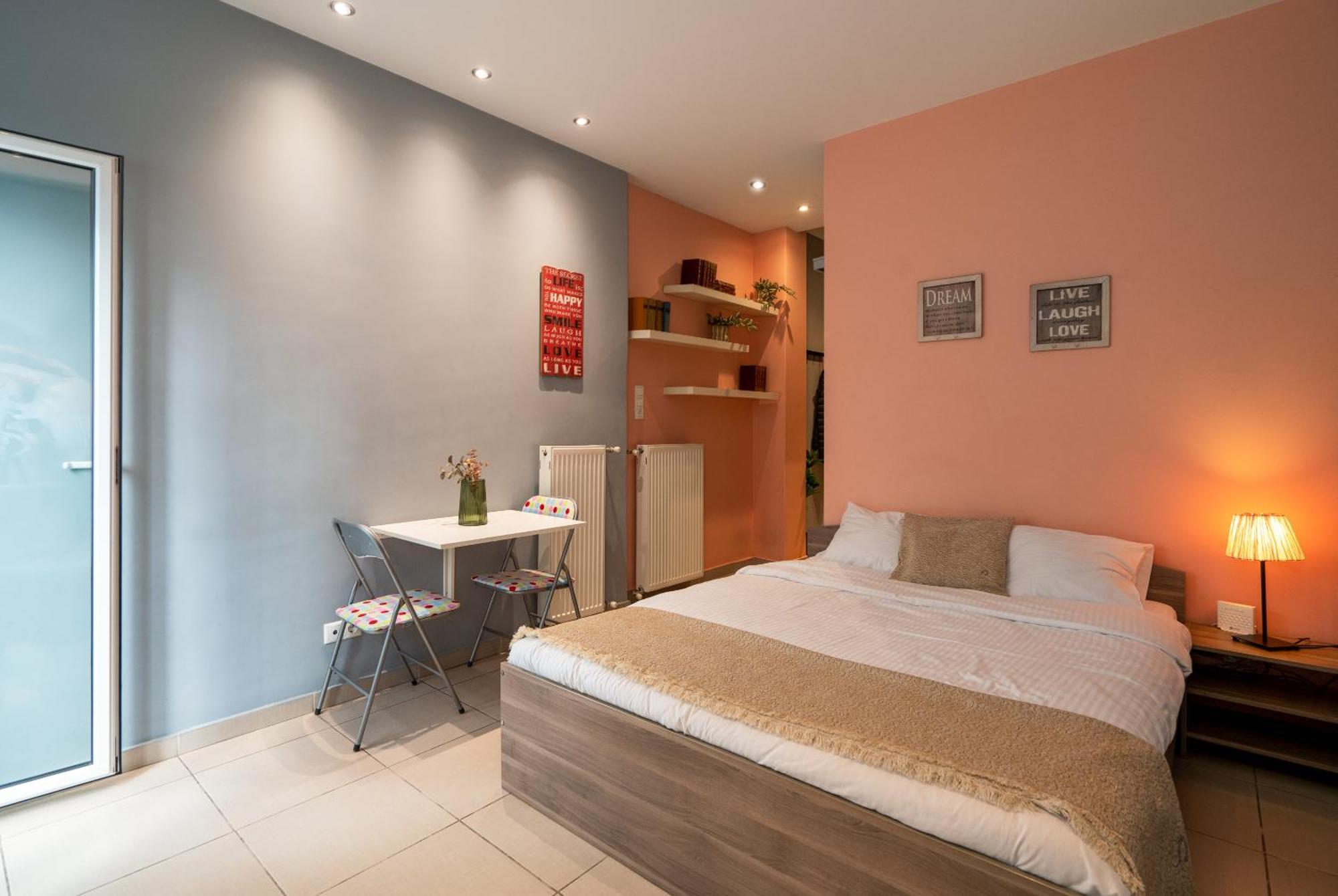 Ideally Located Apartment In Central เอเธนส์ ภายนอก รูปภาพ
