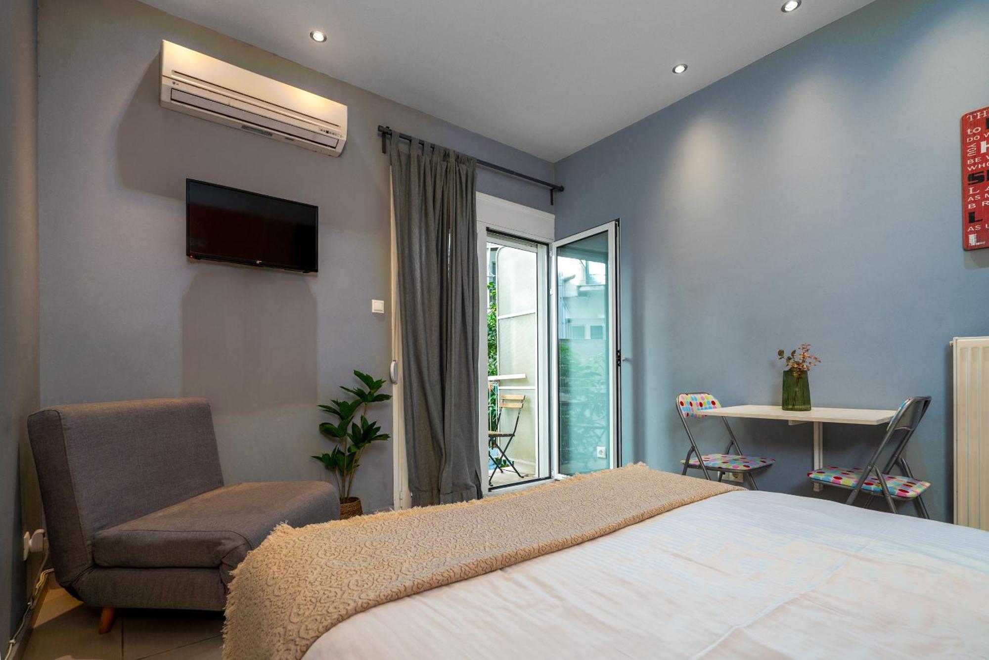 Ideally Located Apartment In Central เอเธนส์ ภายนอก รูปภาพ