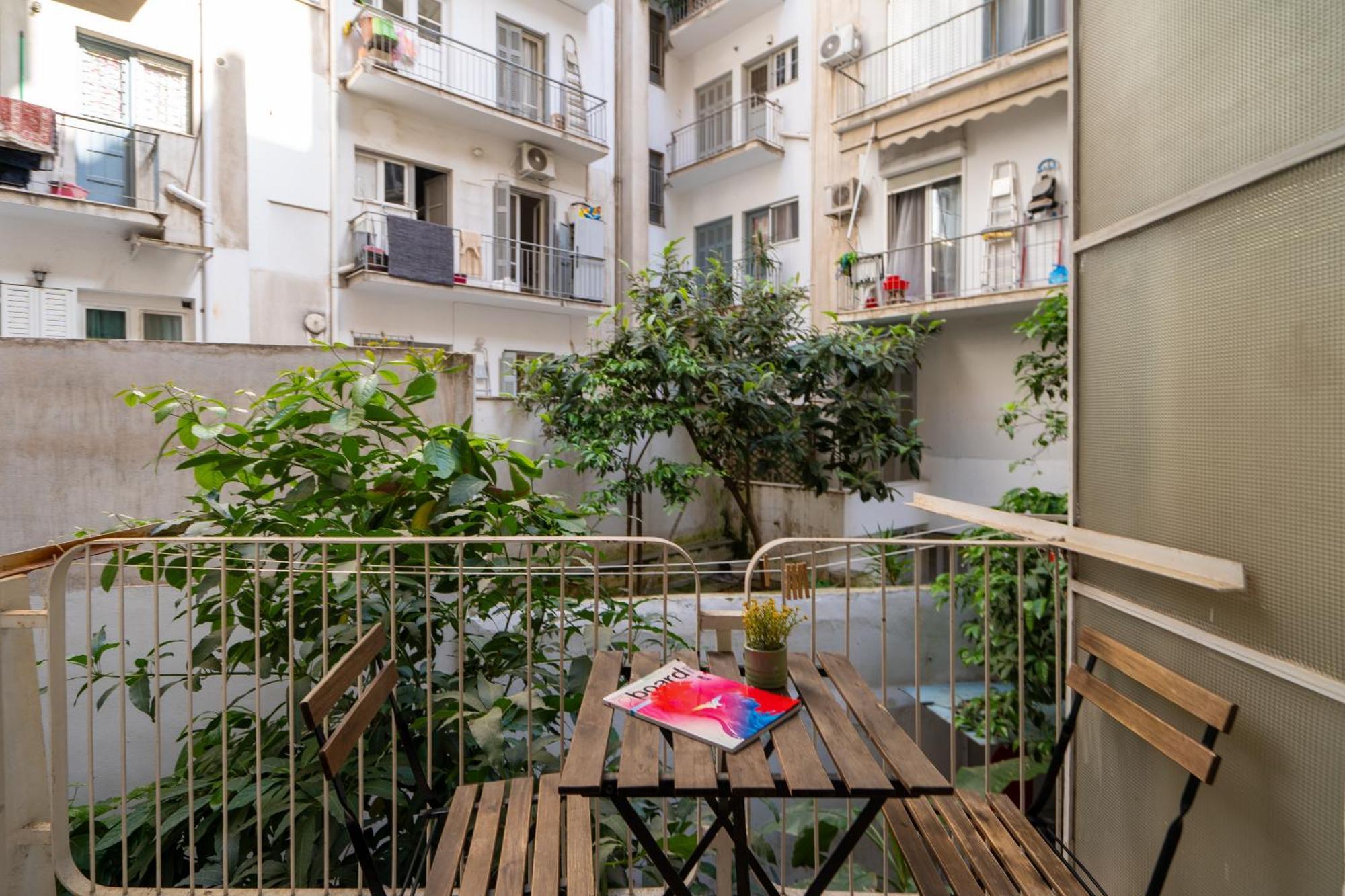 Ideally Located Apartment In Central เอเธนส์ ภายนอก รูปภาพ