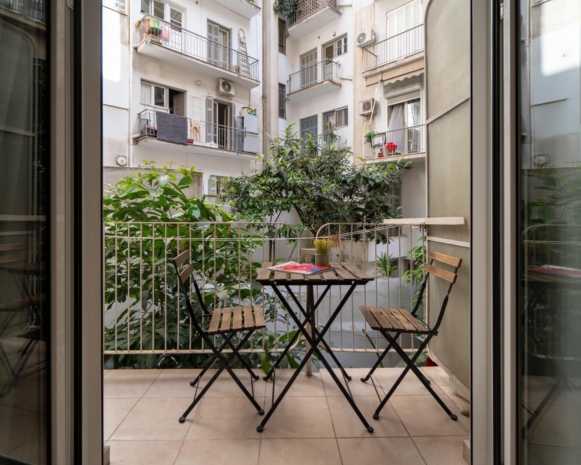 Ideally Located Apartment In Central เอเธนส์ ภายนอก รูปภาพ